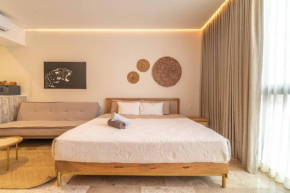 Stylish Boho Studio with Rooftop Pool